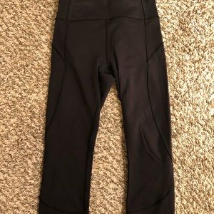 Wunder Under crop tights from Lululemon!